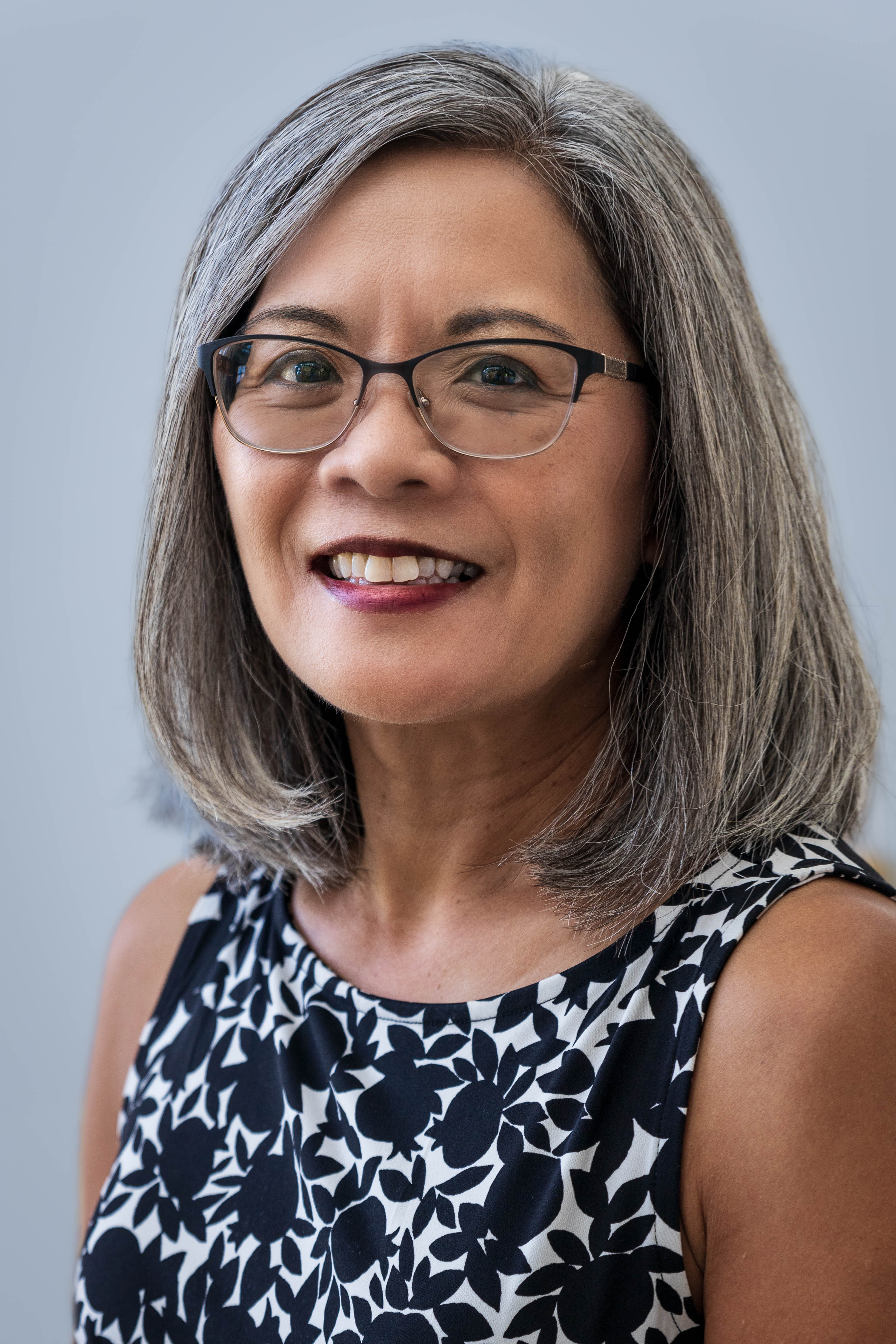 Professor Jennifer Manilay